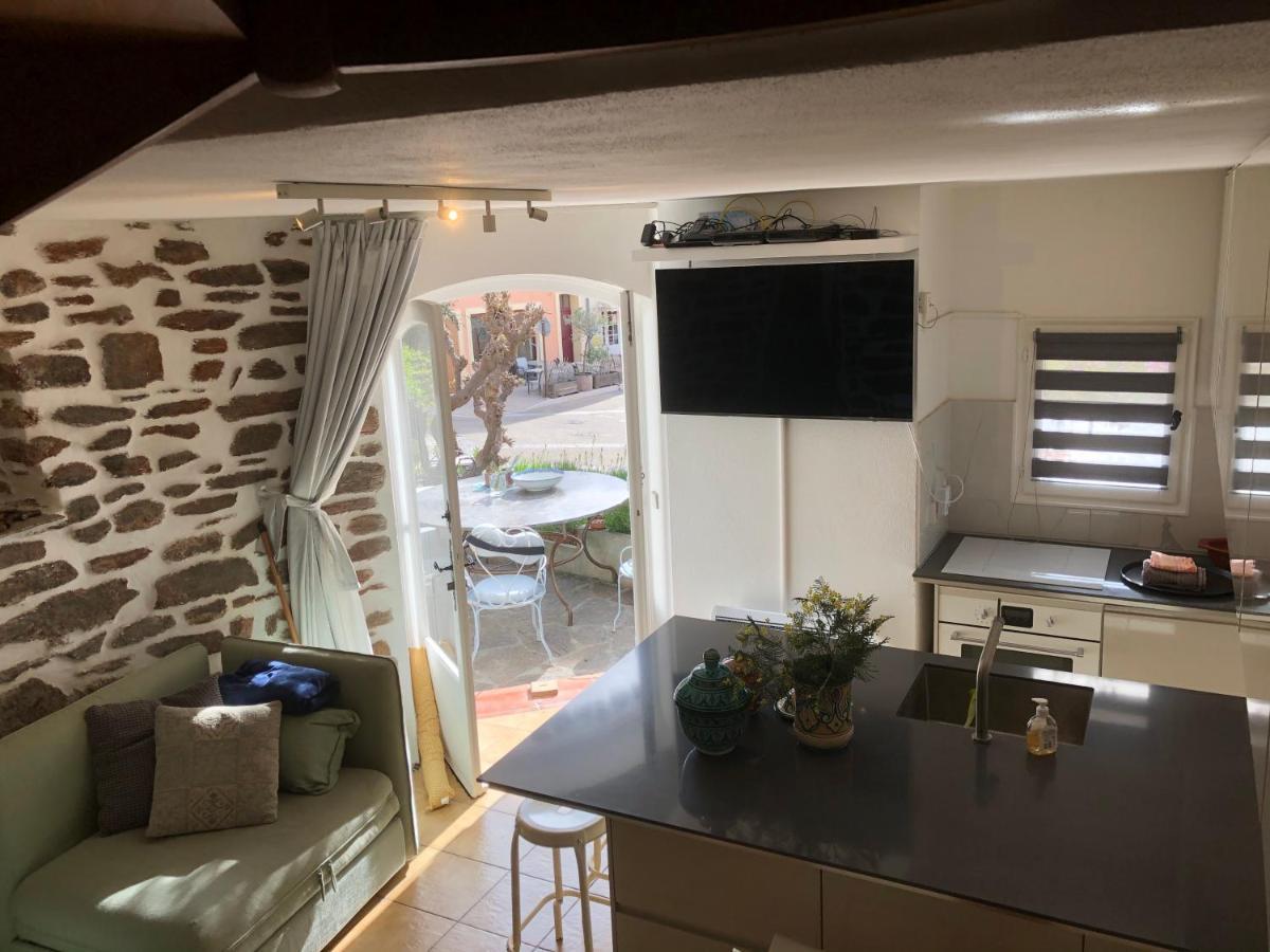 maison vacance Médiévale Bormes-les-Mimosas village Esterno foto