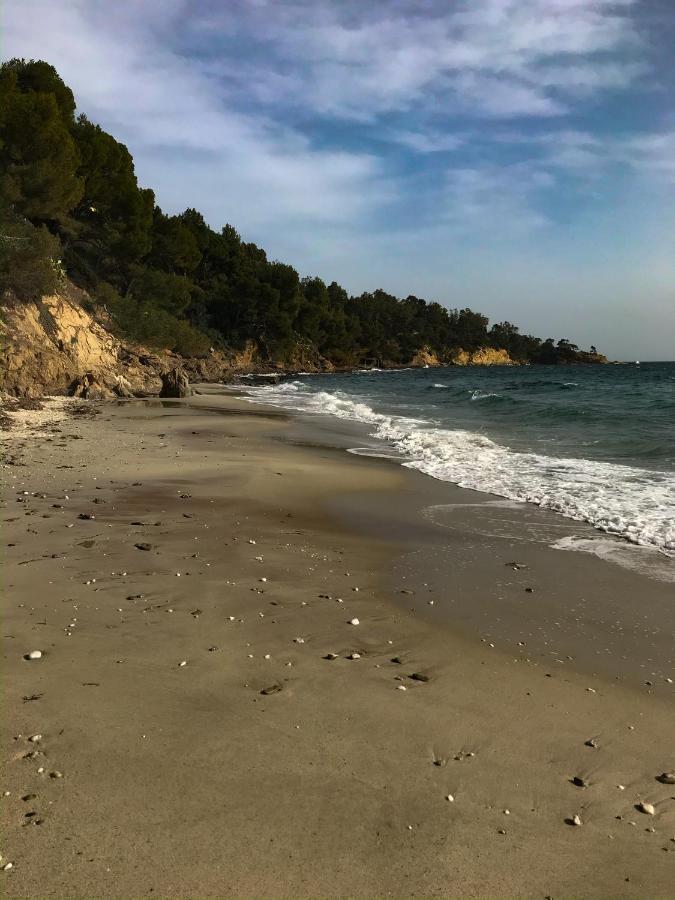 maison vacance Médiévale Bormes-les-Mimosas village Esterno foto